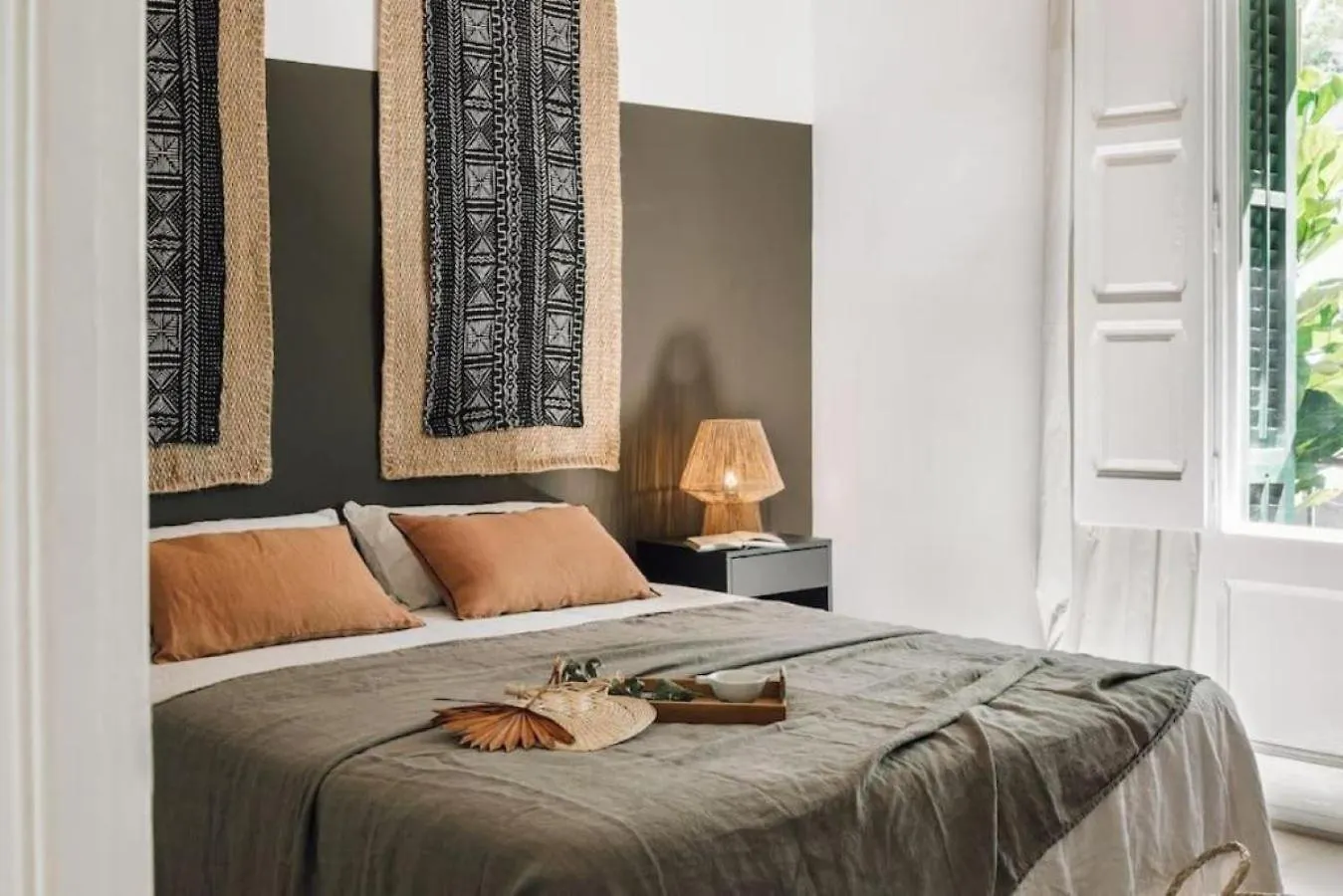 Bambuti - 3 Bedrooms And Balcony In Passeig Sant Joan Barcelona 0*,  Spain
