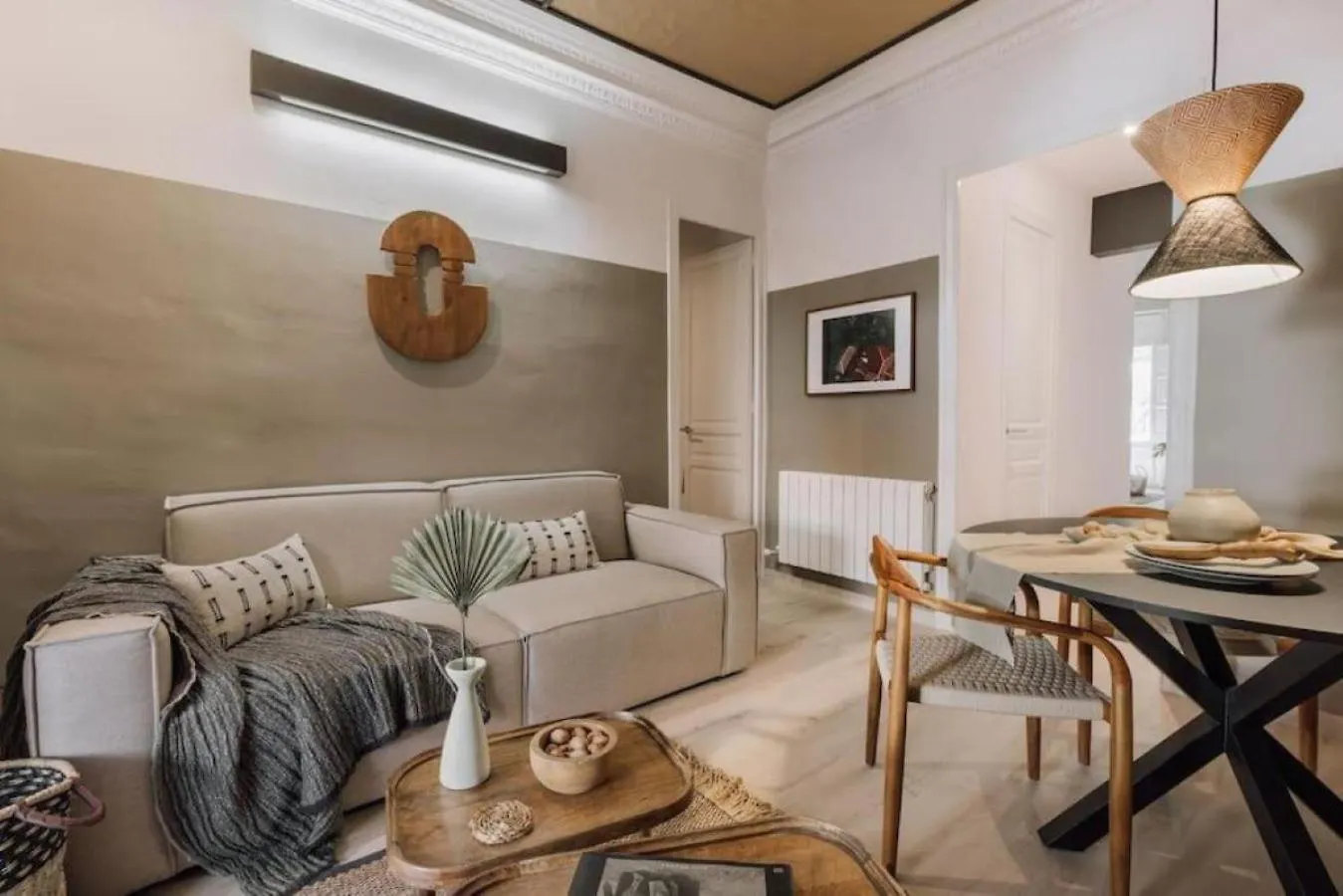 Bambuti - 3 Bedrooms And Balcony In Passeig Sant Joan Barcelona Apartment